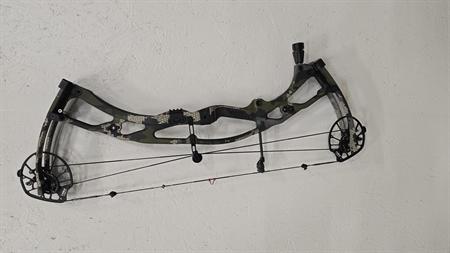 Hoyt RX-8 Ultra RH 30.1/4"-32" 70# Kuiu Verde (kun lidt brugt) Sælges for kunde